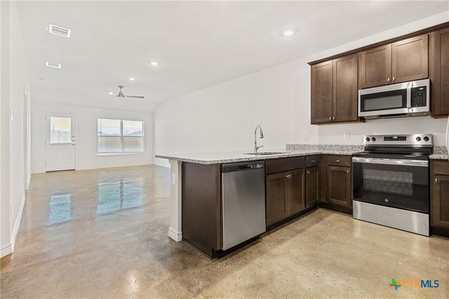 1223 Concord Drive B, Copperas Cove, TX 76522