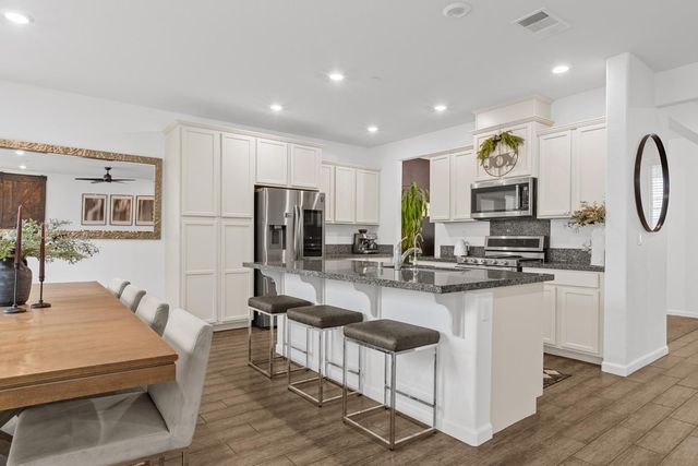 1879 Salerno Pl, Lincoln, CA 95648