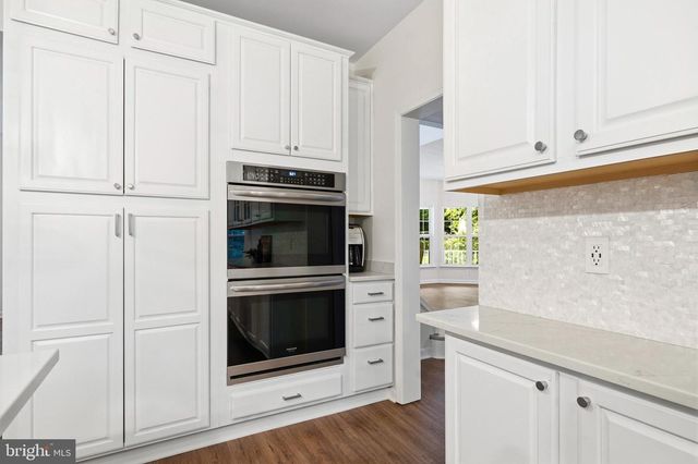 3114 KENNI LN, Dunkirk, MD 20754