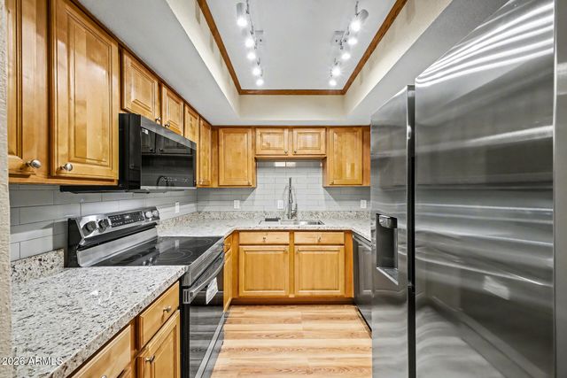 1340 N RECKER Road 210, Mesa, AZ 85205