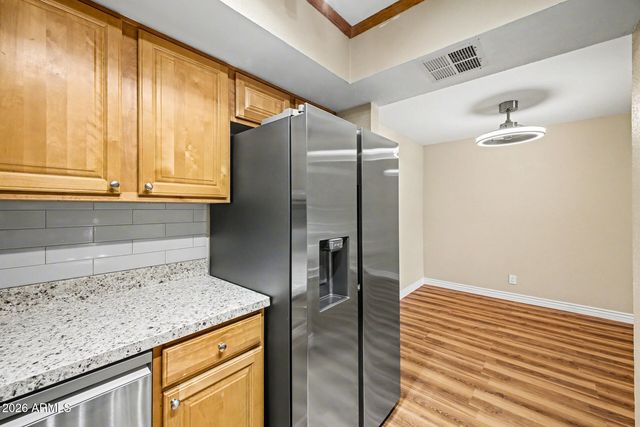 1340 N RECKER Road 210, Mesa, AZ 85205