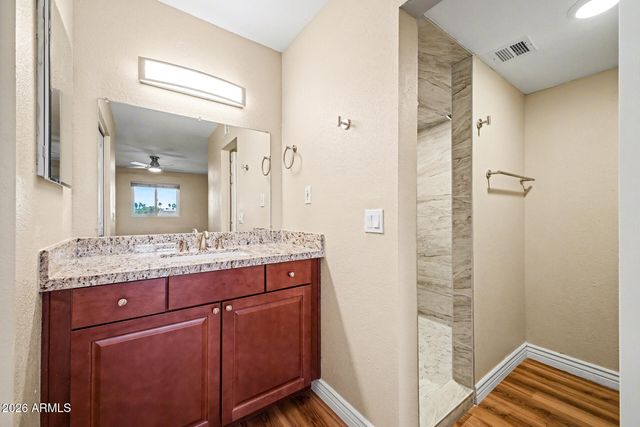 1340 N RECKER Road 210, Mesa, AZ 85205