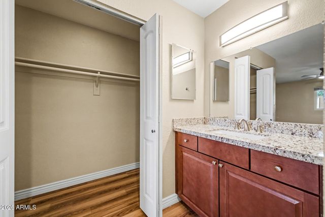 1340 N RECKER Road 210, Mesa, AZ 85205