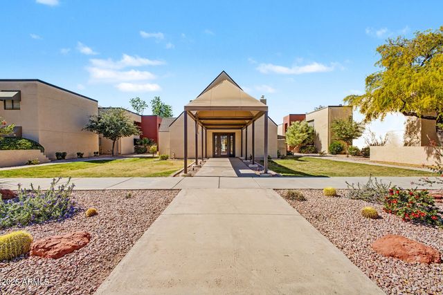 1340 N RECKER Road 210, Mesa, AZ 85205