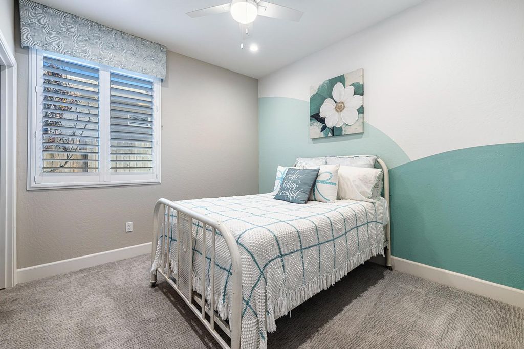 Image 19 of property listing at 1016 Lindsay Lane, Clovis, CA 93619
