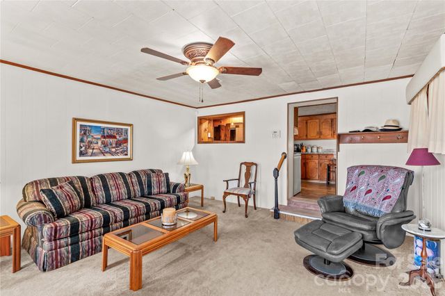 155 Parkertown Road, Mooresville, NC 28115
