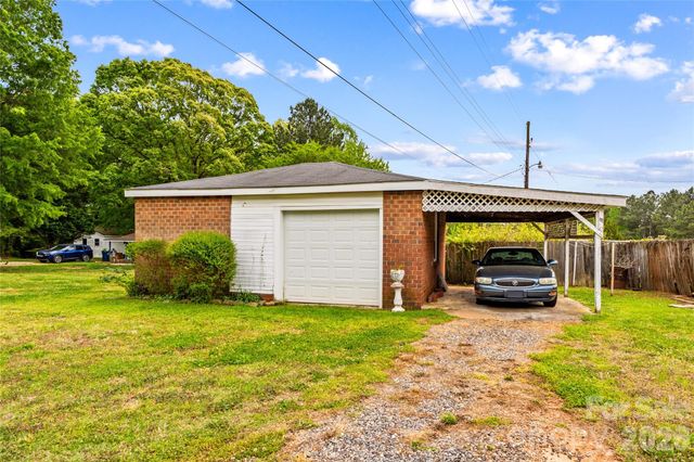 155 Parkertown Road, Mooresville, NC 28115