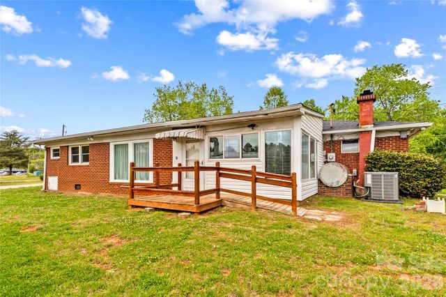 155 Parkertown Road, Mooresville, NC 28115