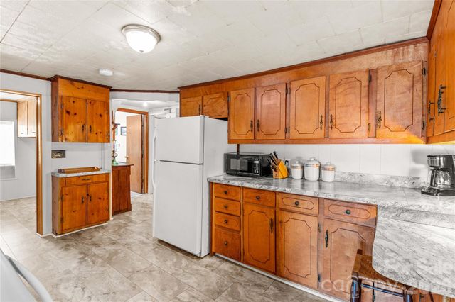 155 Parkertown Road, Mooresville, NC 28115