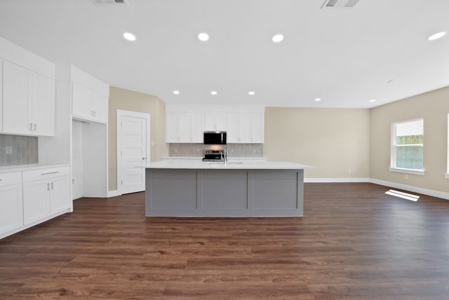 4608 Red Bud Court, The Colony, TX 75056