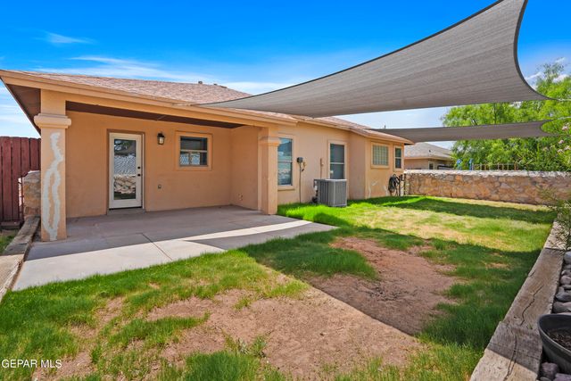 10039 PALOMA Drive, El Paso, TX 79924