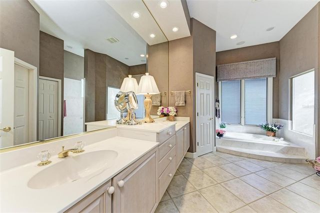 5224 88TH STREET E, Bradenton, FL 34211