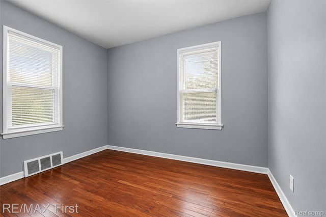 7381 Minock Street, Detroit, MI 48228