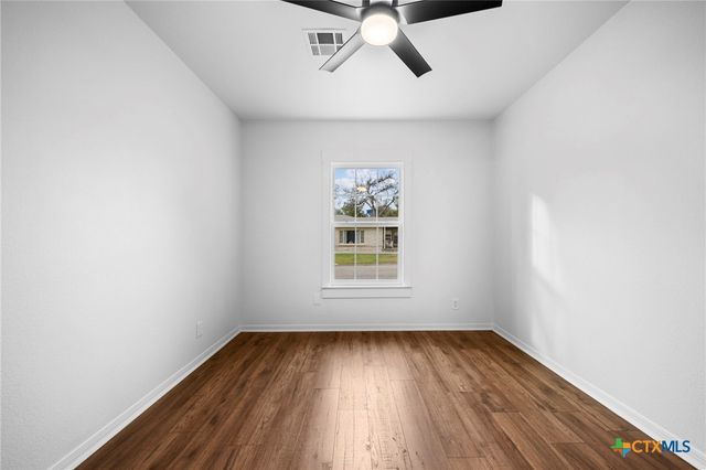 615 W Royal Avenue, Temple, TX 76501