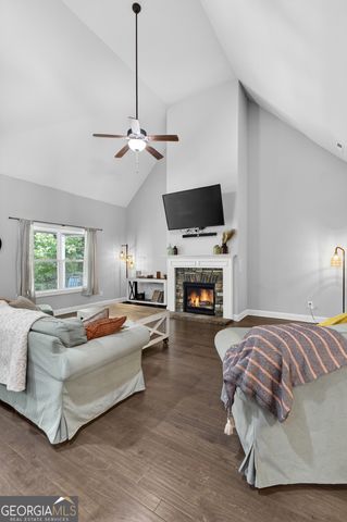 195 Southridge, Senoia, GA 30276
