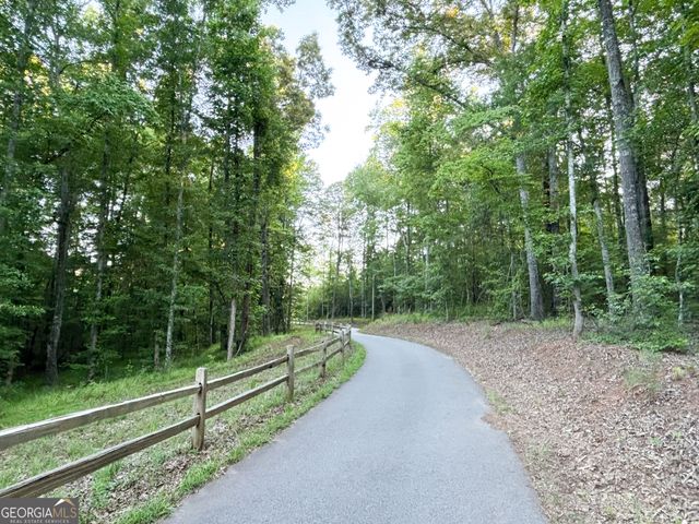 195 Southridge, Senoia, GA 30276