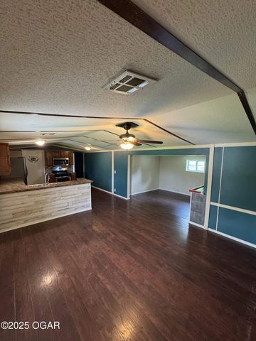 4994 E 20th Street, Joplin, MO 64801