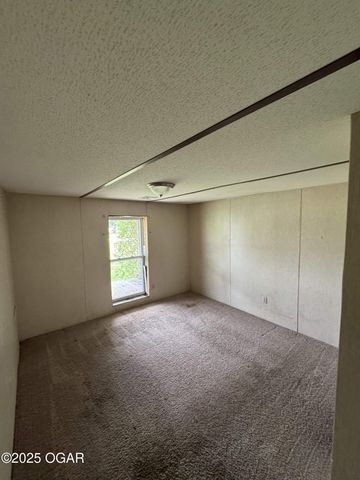 4994 E 20th Street, Joplin, MO 64801