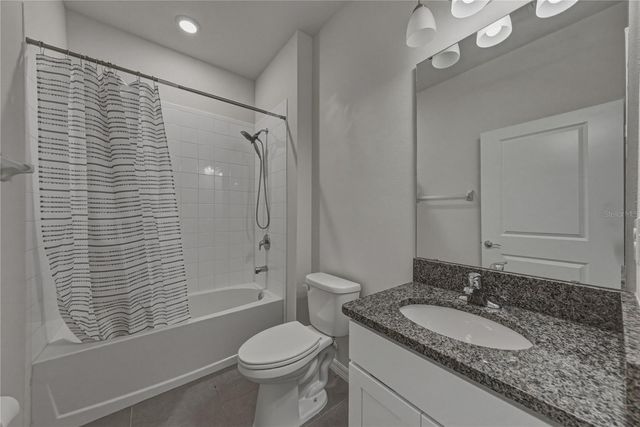 12322 EASTPOINTE DRIVE, Dade City, FL 33525