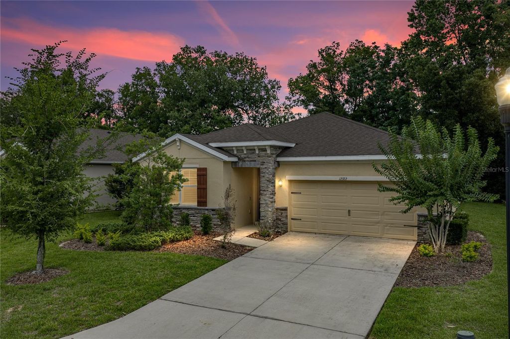 12322 EASTPOINTE DRIVE, Dade City, FL 33525