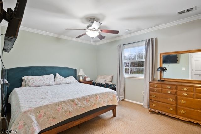 11 Carol Ct, Glen Gardner Boro, NJ 08826