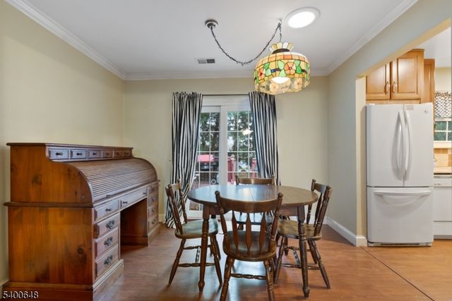 11 Carol Ct, Glen Gardner Boro, NJ 08826