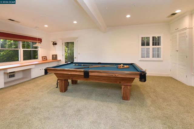 84 Quail Ln, Martinez, CA 94553