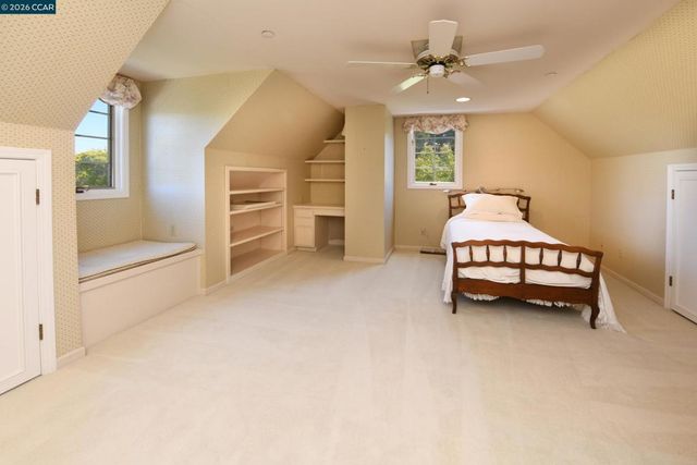 84 Quail Ln, Martinez, CA 94553
