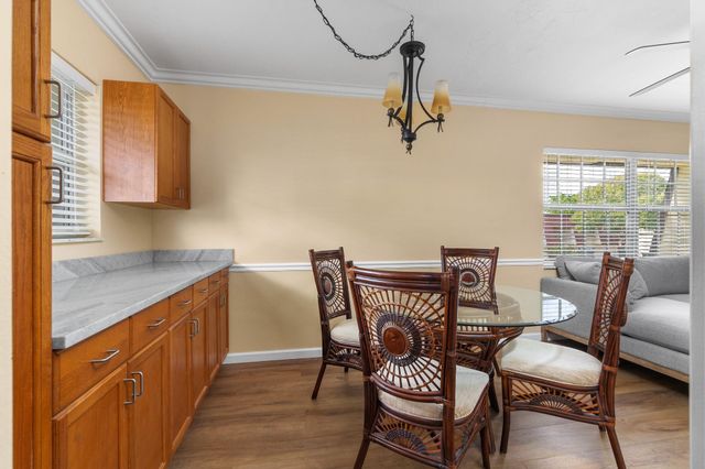 2015 NE 32nd Court 25, Pompano Beach, FL 33064