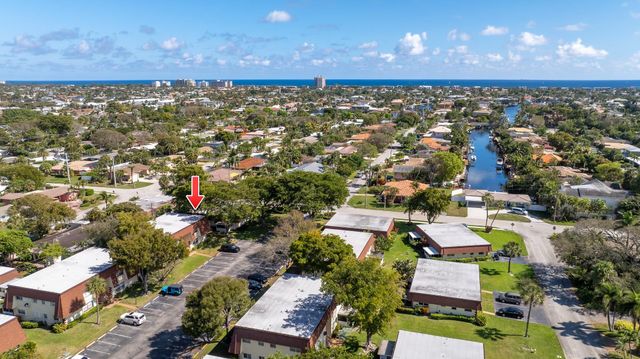 2015 NE 32nd Court 25, Pompano Beach, FL 33064