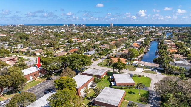 2015 NE 32nd Court 25, Pompano Beach, FL 33064