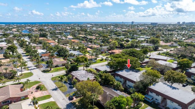 2015 NE 32nd Court 25, Pompano Beach, FL 33064