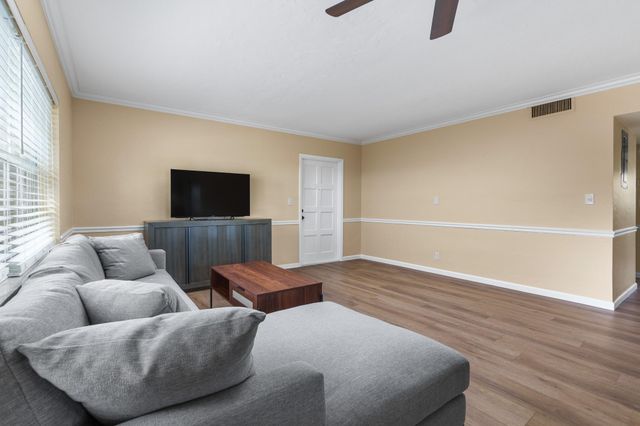 2015 NE 32nd Court 25, Pompano Beach, FL 33064