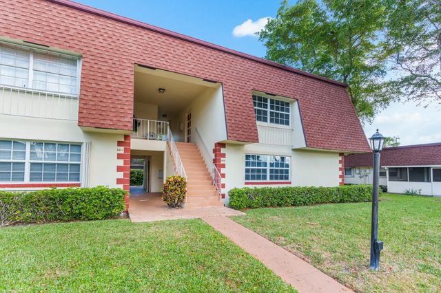 2015 NE 32nd Court 25, Pompano Beach, FL 33064