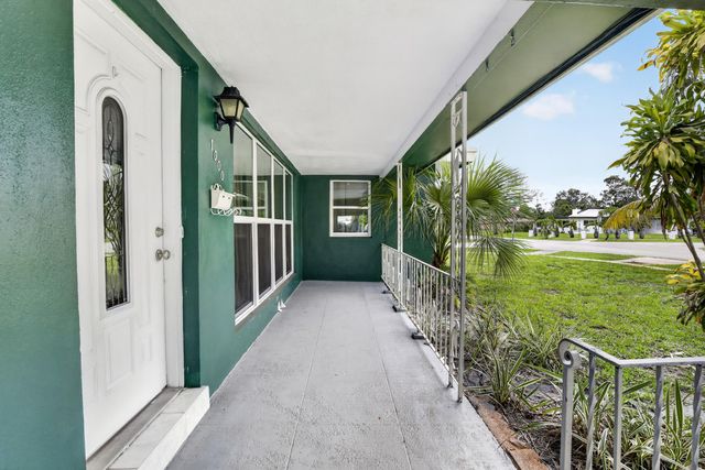 1000 TENNESSEE Avenue, Fort Lauderdale, FL 33312