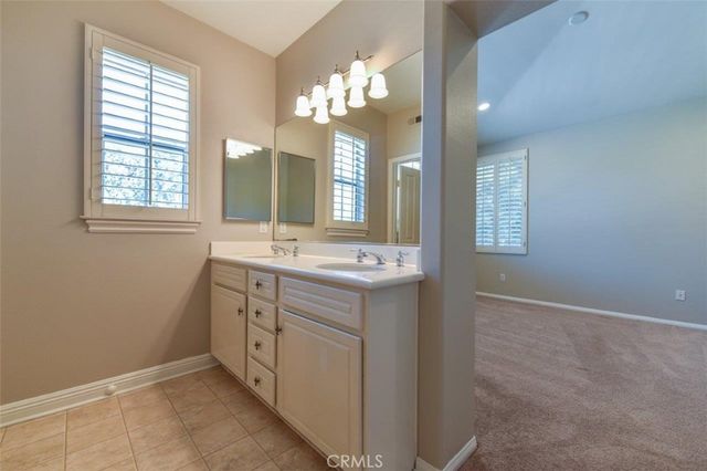 708 Solvay Aisle, Irvine, CA 92606