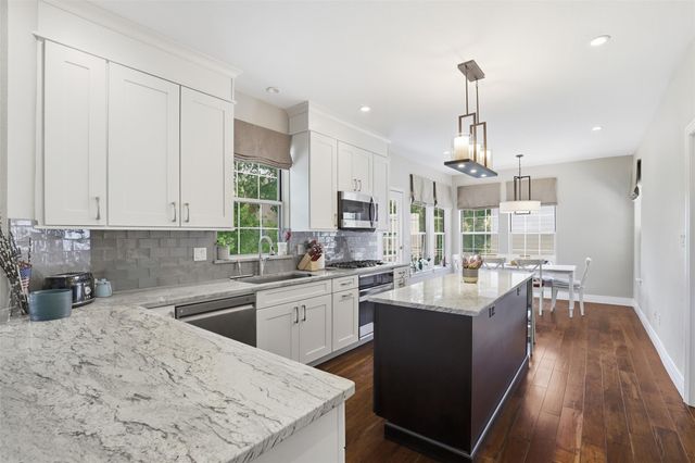 8506 Walhill CV, Austin, TX 78759