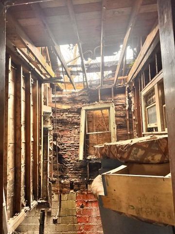 866 Floyd Street, Gary, IN 46403