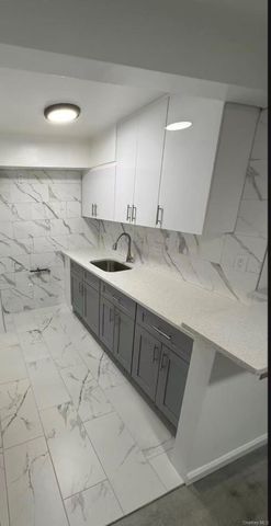 42-26 81 Street 7N, Elmhurst, NY 11373