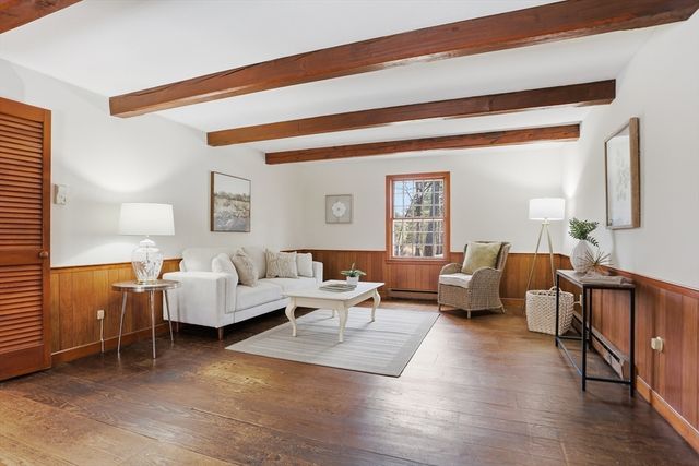 6 Old Village Rd, Acton, MA 01720