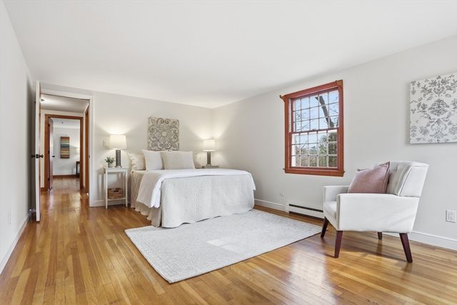 6 Old Village Rd, Acton, MA 01720