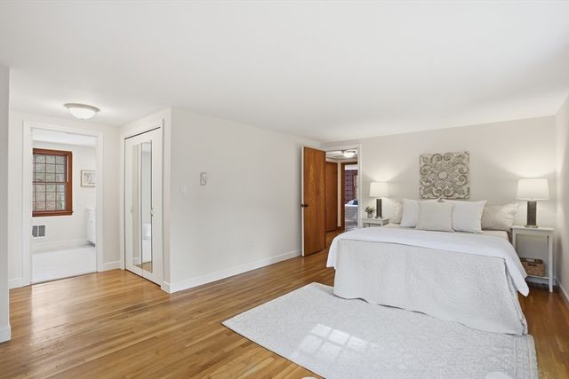 6 Old Village Rd, Acton, MA 01720