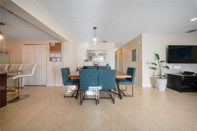 3455 SW 75th Ct, Miami, FL 33155