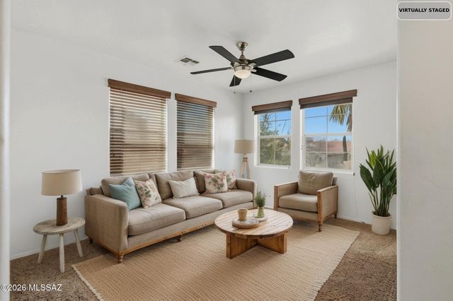 727 W Camino Curvitas, Sahuarita, AZ 85629