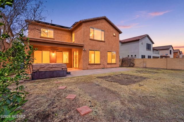 727 W Camino Curvitas, Sahuarita, AZ 85629