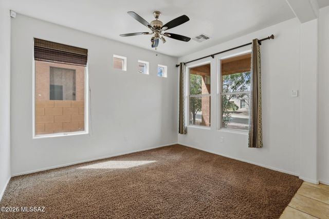 727 W Camino Curvitas, Sahuarita, AZ 85629