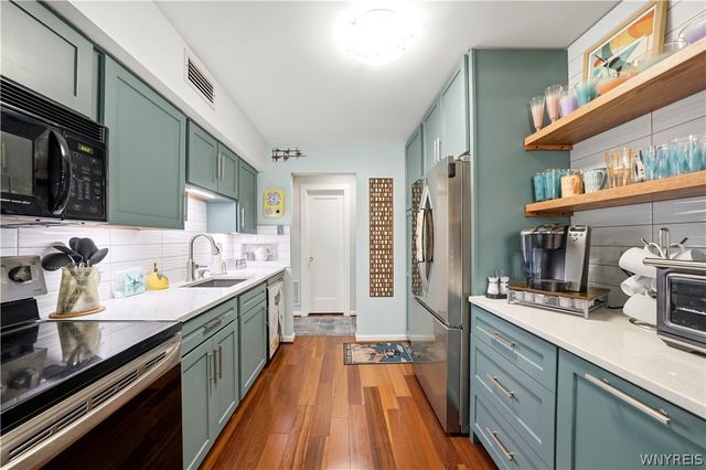 4415 Main Street 16, Amherst, NY 14226