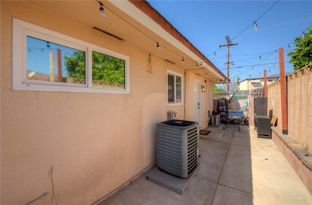 184 Palmyra, San Bernardino, CA 92404
