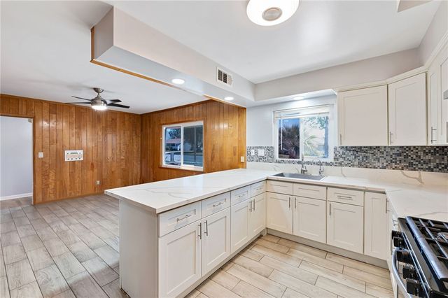 184 Palmyra, San Bernardino, CA 92404