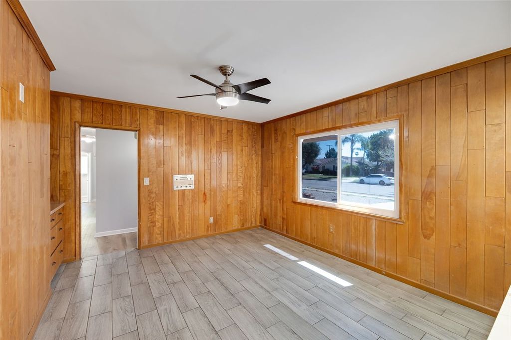 Image 13 of property listing at 184 Palmyra, San Bernardino, CA 92404